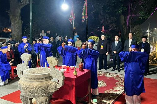 Khai hội Đền Kỳ Sầm