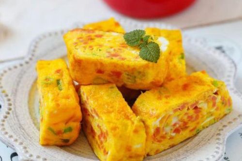 Mẹo rán trứng xốp ngon, không dính chảo