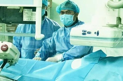 Thầy thuốc dốc sức cứu bệnh nhân vỡ gan