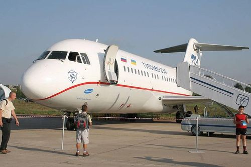 Máy bay Tu-324 'hồi sinh' trong vai trò đặc biệt