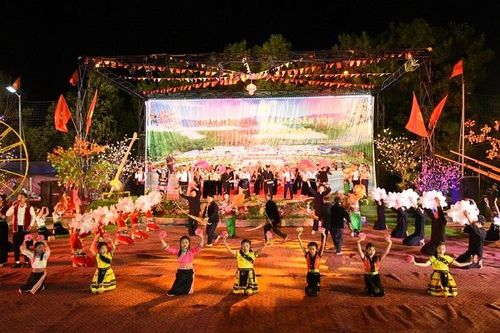 Sôi động Ngày hội Văn hóa các dân tộc huyện Nậm Pồ