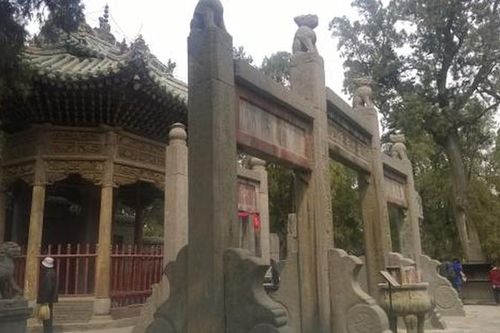 Vì sao mộ Võ Thánh Quan Vũ ngàn năm không ai xâm phạm?