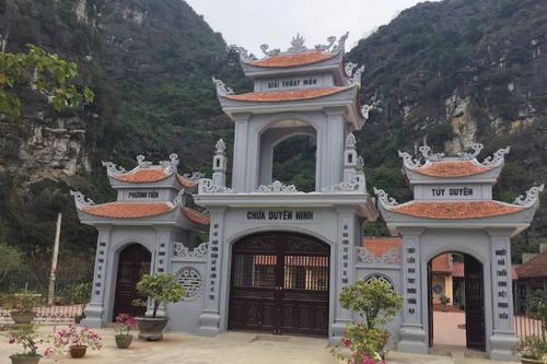 Ghé thăm ngôi chùa cầu duyên nổi tiếng ở Ninh Bình