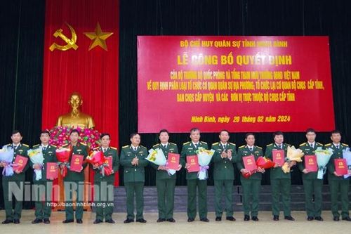 Công bố Quyết định tổ chức lại cơ quan Bộ Chỉ huy Quân sự tỉnh Ninh Bình