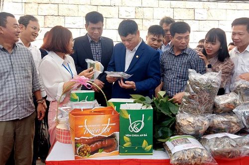 Trưng bày gần 400 sản phẩm OCOP tại Tuần Văn hóa và Du lịch tỉnh Bắc Giang 2024