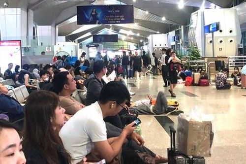 Lý do nhiều chuyến bay không thể hạ - cất cánh từ Vinh