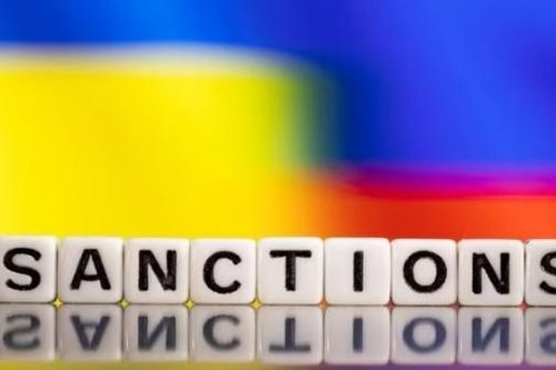 Ba tàu chở dầu Sokol của Nga bị mắc kẹt trên biển cuối cùng đã có người mua