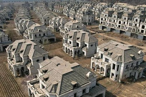 Dạo quanh 'làng ma' xây dựng theo kiểu Pháp ở Trung Quốc