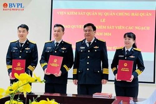 VKSQS Quân chủng Hải quân trao Quyết định Kiểm sát viên các ngạch năm 2024