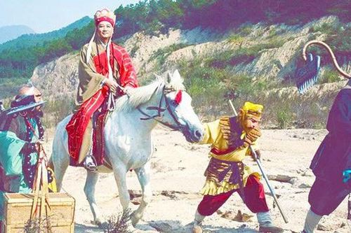 Câu hỏi 'knock out' cả Lục Tiểu Linh Đồng lẫn 300 'cao thủ': Có tất cả bao nhiêu yêu quái trong Tây Du Ký?