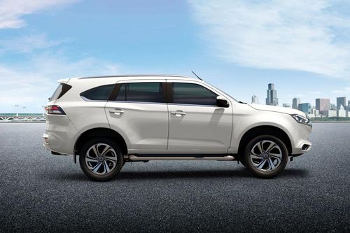'Kẻ thế chân' Toyota Fortuner ra mắt giá siêu rẻ 704 triệu đồng, trang bị áp đảo Santa Fe và Everest