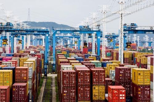 Mỹ lo Trung Quốc bán tháo hàng hóa giá rẻ ra toàn cầu