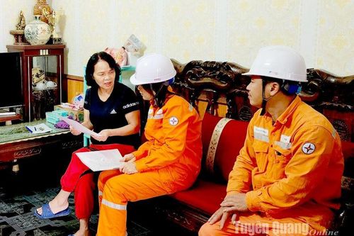 Công ty Điện lực Tuyên Quang tuyên truyền cảnh báo hóa đơn tiền điện tăng sau dịp Tết Nguyên đán