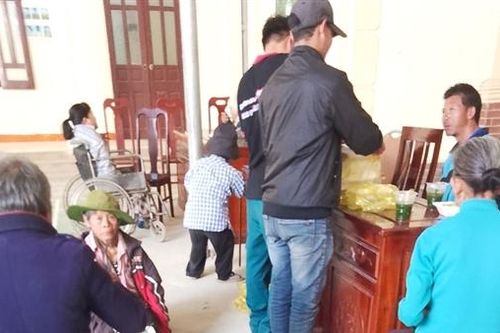 Xử lý dứt điểm tình trạng người ăn xin tại Khu di tích Phủ Na