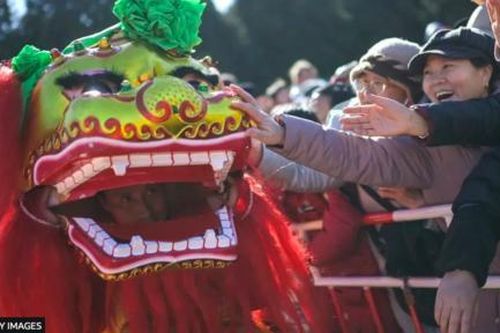 Người Trung Quốc chi tiêu cho việc đi lại tăng gần gấp đôi năm ngoái