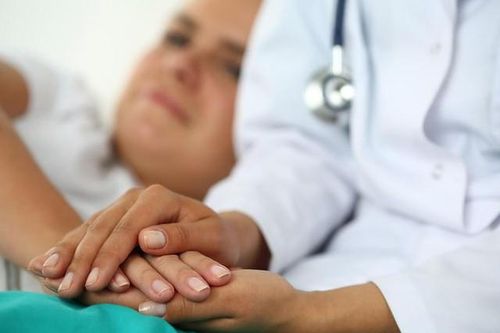 Người đàn ông phát hiện mắc 2 loại ung thư có thói quen sai lầm mà nhiều người Việt đang mắc phải