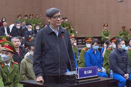 Cựu Bộ trưởng Bộ Y tế Nguyễn Thanh Long và 11 bị cáo kháng cáo trong vụ Việt Á