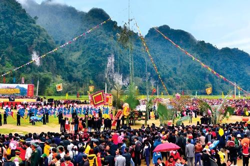 Tuyên Quang: Tưng bừng chương trình nghệ thuật mừng Đảng, mừng Xuân 2024