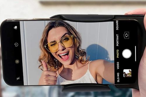 Tại sao Apple và Samsung phải chạy đua nâng cấp camera điện thoại
