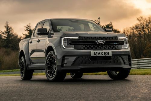 Chi tiết bán tải Ford Ranger phiên bản xe đua