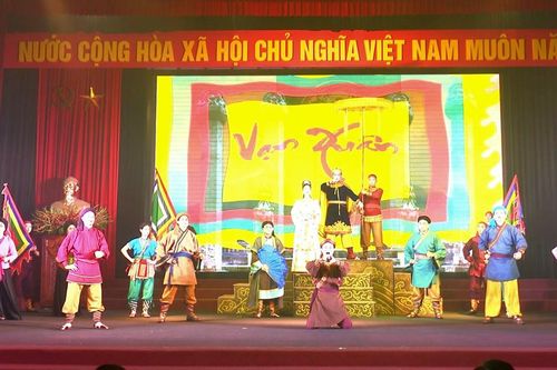 Kỷ niệm 1.480 năm Lý Nam Đế lên ngôi Hoàng Đế, thành lập nước Vạn Xuân