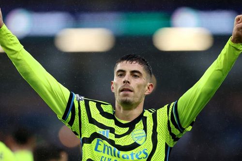 Arsenal: Mikel Arteta không cần 'số 9'