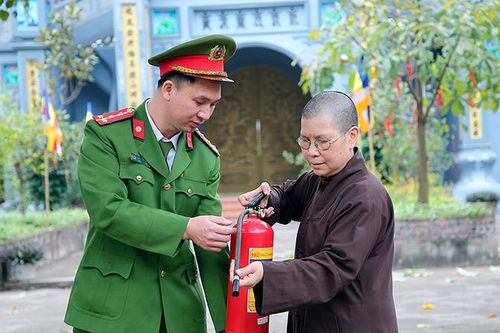 Cảnh giác cháy nổ tại các di tích văn hóa