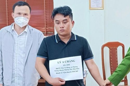 Lai Châu: Bắt đối tượng vận chuyển 8 bánh heroin