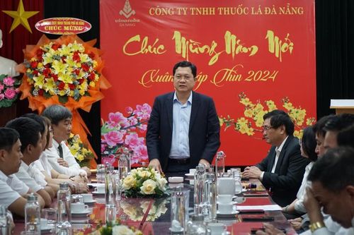Hỗ trợ để sớm di dời nhà máy thuốc lá vào Cụm công nghiệp Cẩm Lệ
