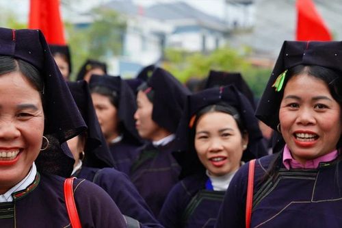 Có một 'chợ tình' chưa nhiều người biết