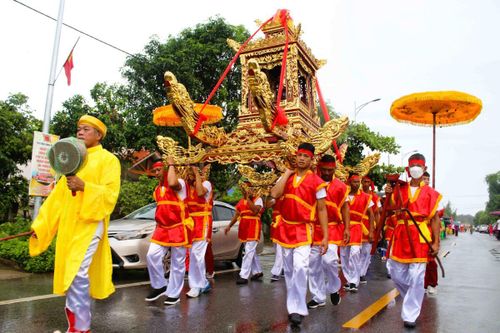 Du lịch Móng Cái phát huy thế mạnh vùng đất giàu truyền thống lịch sử văn hóa