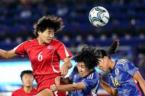 Bóng đá Nhật Bản và Triều Tiên rơi vào tranh cãi ở vòng loại Olympic Paris