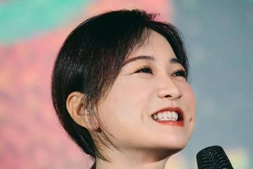 Người phụ nữ hạ gục đạo diễn Trương Nghệ Mưu
