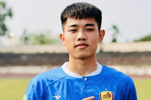 Đình Bắc lên tiếng xin lỗi sau án kỷ luật vì bệnh 'sao'