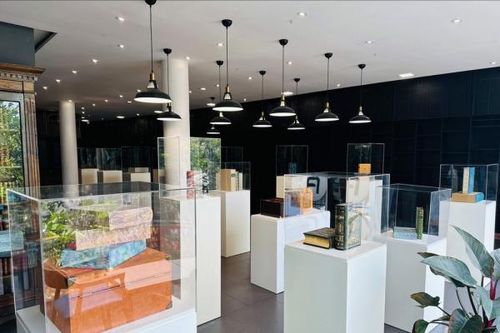Sách đặc biệt - sách S xuất ngoại