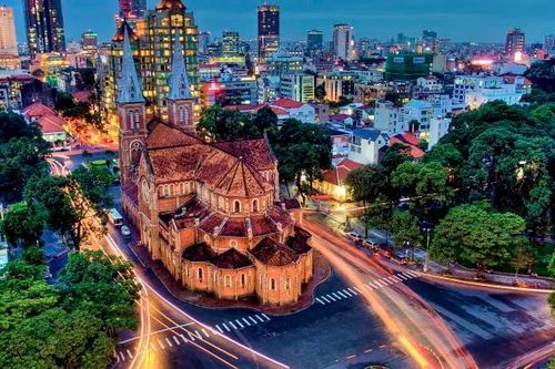 Việt Nam lọt top đầu thế giới về tăng trưởng tài sản trong thập kỷ tới