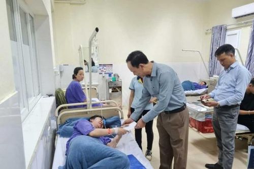 Quảng Ninh: 59 công nhân tại Khu công nghiệp Đông Mai nghi bị ngộ độc khí