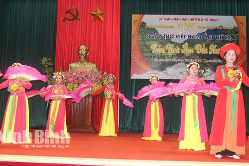 Nho Quan tổ chức Ngày thơ Việt Nam với chủ đề 'Bản hòa âm đất nước'