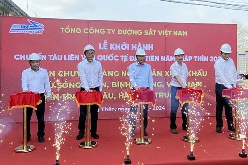 Đường sắt Việt Nam khởi hành chuyến tàu liên vận xuất hàng nông sản đi Trung Quốc