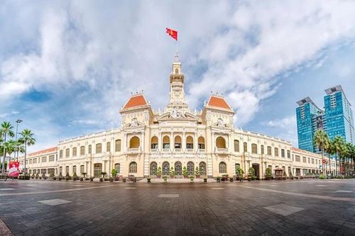 12 đợt tham quan miễn phí Trụ sở Hội đồng nhân dân và Ủy ban nhân dân Thành phố Hồ Chí Minh năm 2024