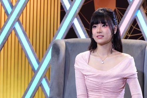 Hoàng Yến Chibi: 'Quen cảm giác bị cô lập trên đoàn phim, về nhà tôi còn chẳng nói chuyện với mẹ'