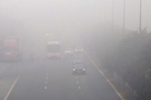 Dự báo thời tiết hôm nay ngày 21/2: Hà Nội chìm trong sương mù dày đặc từ sáng đến trưa
