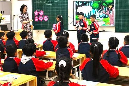 Cải cách tiền lương từ 1/7: Giáo viên mong phụ cấp sẽ được điều chỉnh