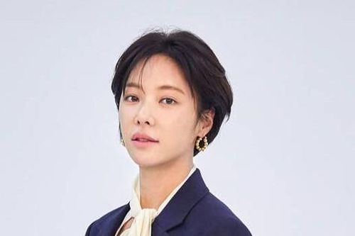 Hwang Jung Eum có động thái lạ trước khi xác nhận ly hôn, nghi mỉa mai chồng cũ