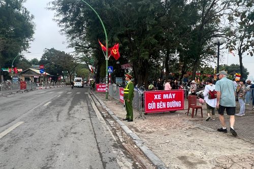 Quận Tây Hồ kiên quyết xử lý vi phạm tại các điểm du lịch, thắng cảnh, di tích