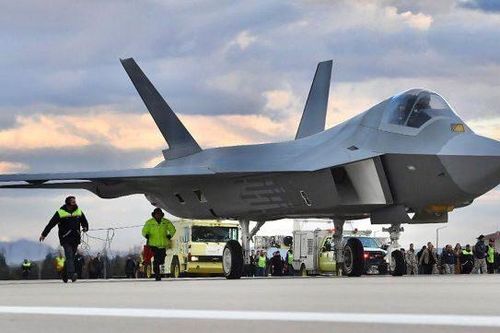 Chuyến bay đầu tiên của tiêm kích tàng hình KAAN giúp Ukraine 'lạc quan'