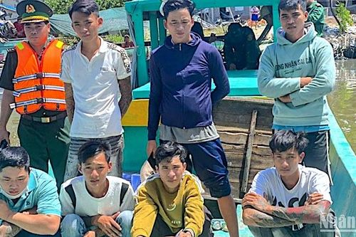 Cà Mau tóm gọn nhóm côn đồ manh động trên biển