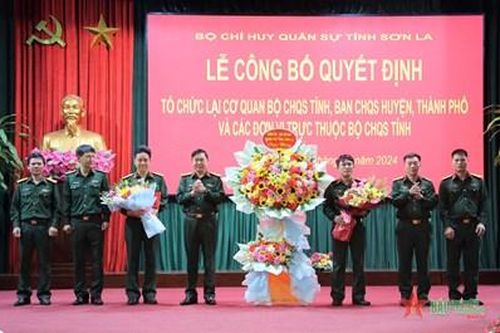 Bộ Chỉ huy Quân sự tỉnh Sơn La sáp nhập và tổ chức lại các cơ quan, đơn vị trực thuộc