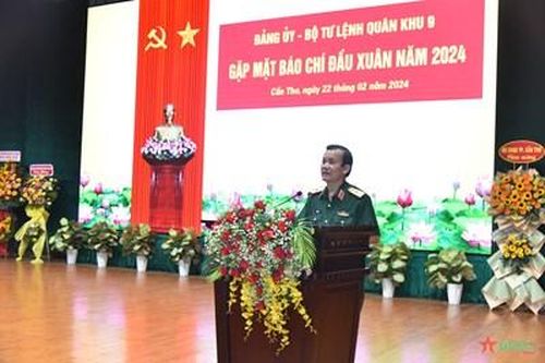 Quân khu 9: Báo chí đã góp phần cổ vũ động viên cán bộ, chiến sĩ, định hướng tư tưởng, dư luận xã hội, củng cố niềm tin của nhân dân