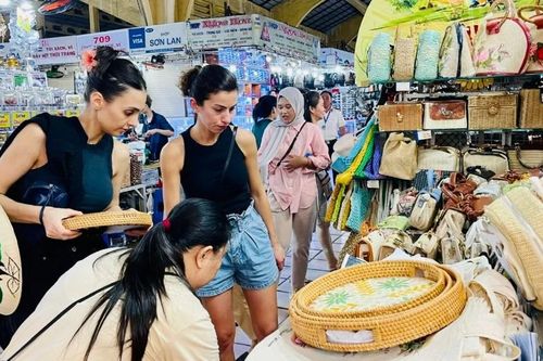 Chỉ số kinh tế lạc quan, hy vọng tăng trưởng quý 1-2024 đạt được ít nhất 5%